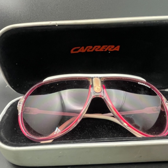 VINTAGE CARRERA SUNGLASSES - Picture 3 of 3